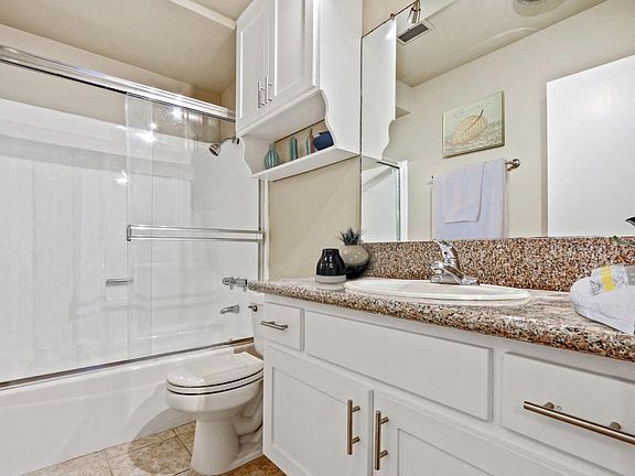 3rd image of 8711 Burton Way #1063542