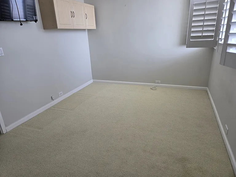 1212 Punahou St #1104 — Photo 6