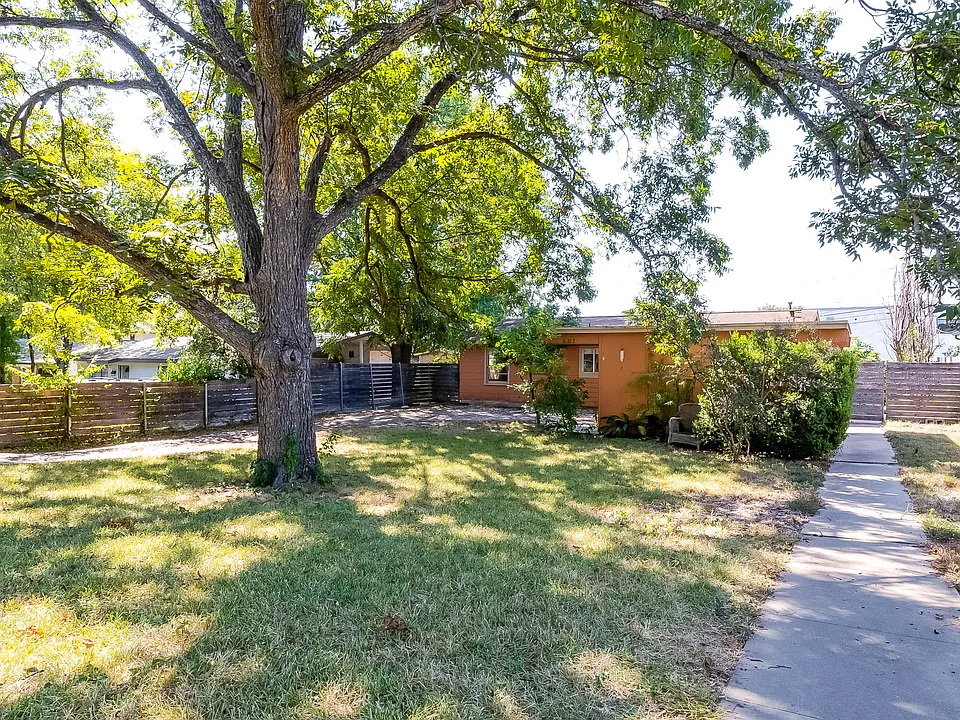 501 Krebs Ln