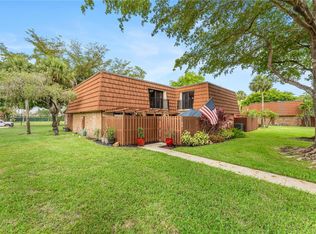 11883 SW 9th Mnr, Davie, FL 33325