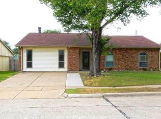 717 Wandering Way Dr, Allen, TX 75002