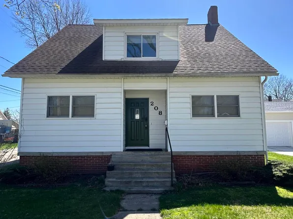 208 Hastings St, Alma, MI 48801