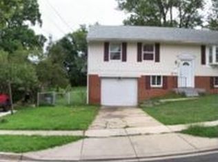 6813 Ruskin St, Springfield, VA 22150