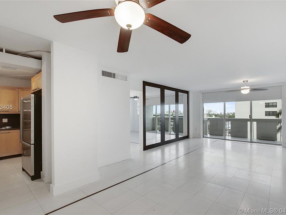 1st image of 800 West Ave APT 720