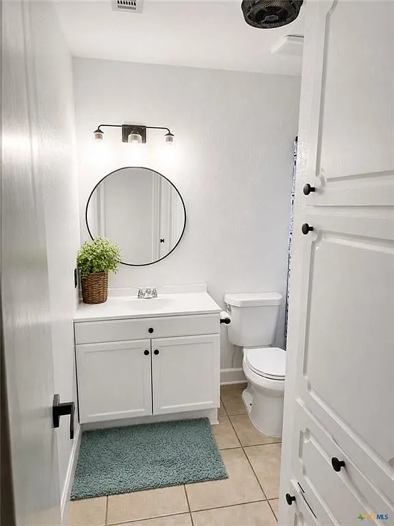 3 bed, 2.0 bath, 1092 sqft, $1,650 — Photo 3