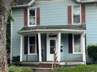 866 Main St #A, Coshocton, OH