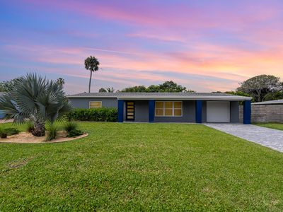 131 W Gadsden Ln, Cocoa Beach, FL, 32931