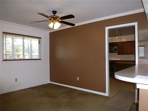 4th image of 720 Wiegand Dr