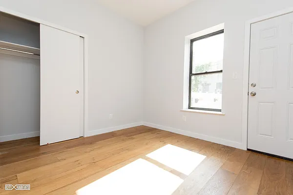 Rented by Citi Habitats | media 8