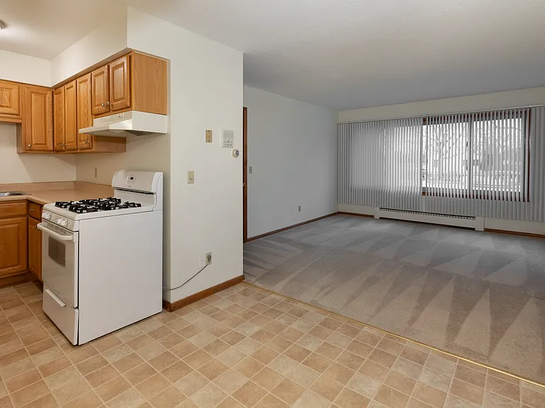 9106 Nicollet — Photo 7