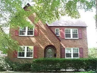 3370 Kenmore Rd photo 1
