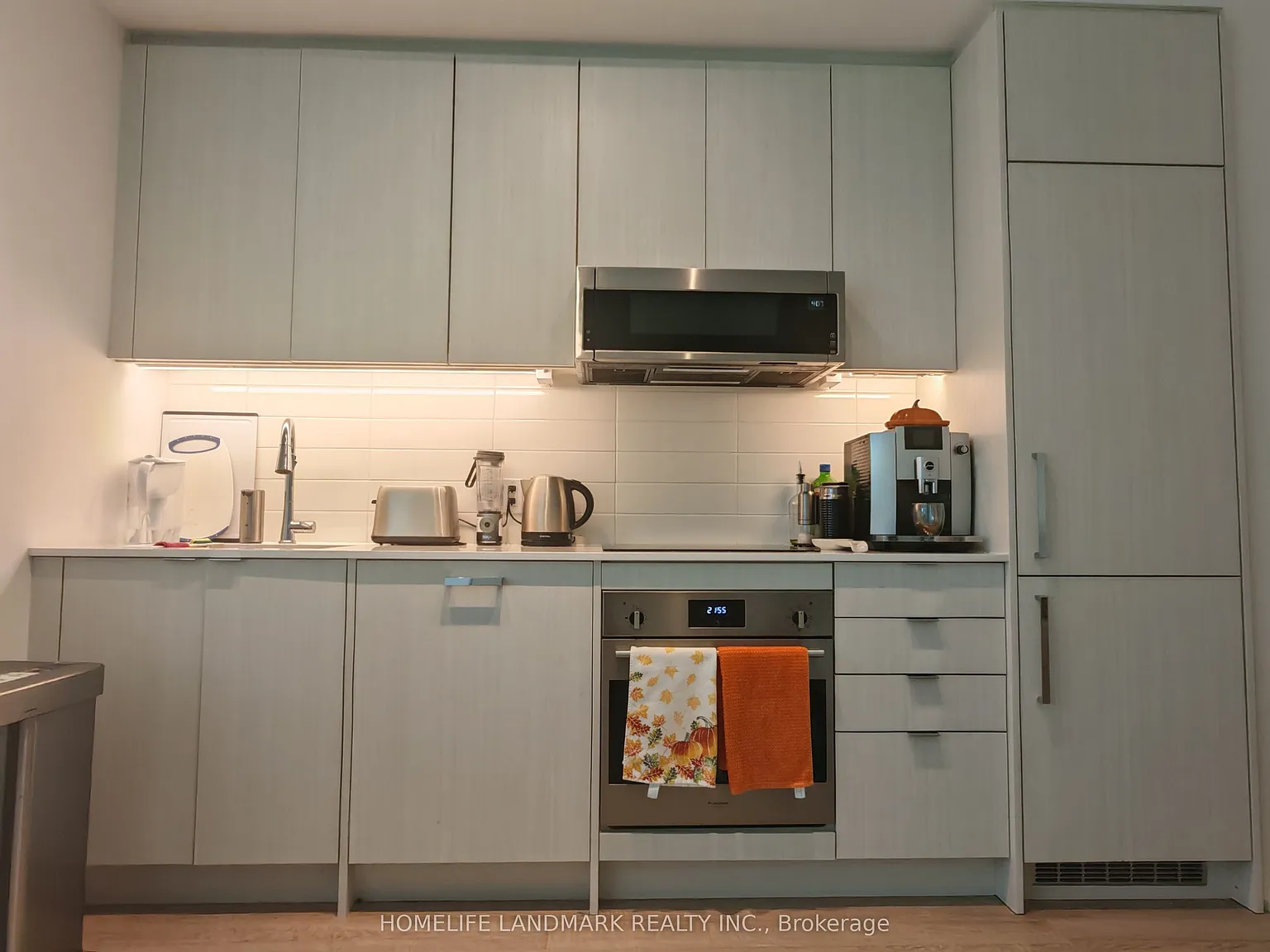 1 bed, $2,080 — Photo 3