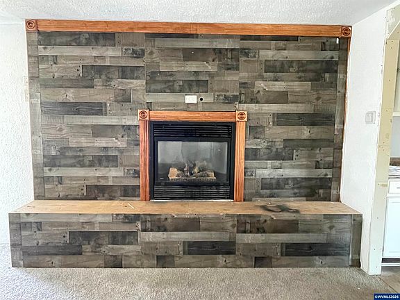 5th image of 2202 Joe Wright Rd