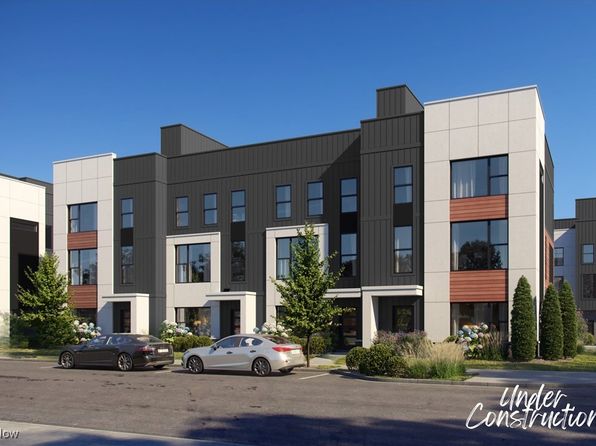 1734 Front St #36, Cuyahoga Falls, OH 44221
