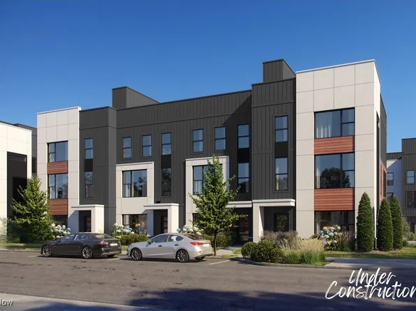 1734 Front St #37, Cuyahoga Falls, OH 44221