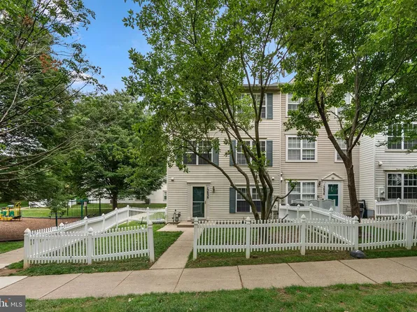 13836 Crosstie Dr, Germantown, MD 20874