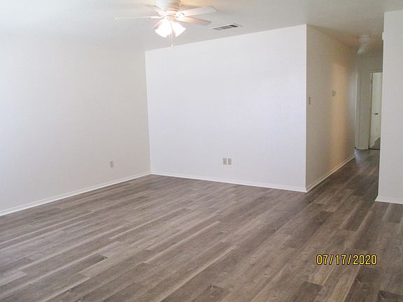 3rd image of 8125 Marydean Ave