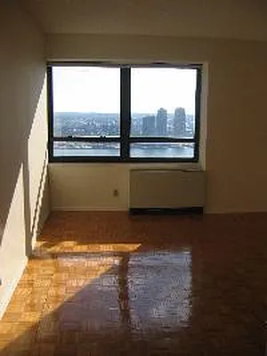 Rented by Corcoran | media 68