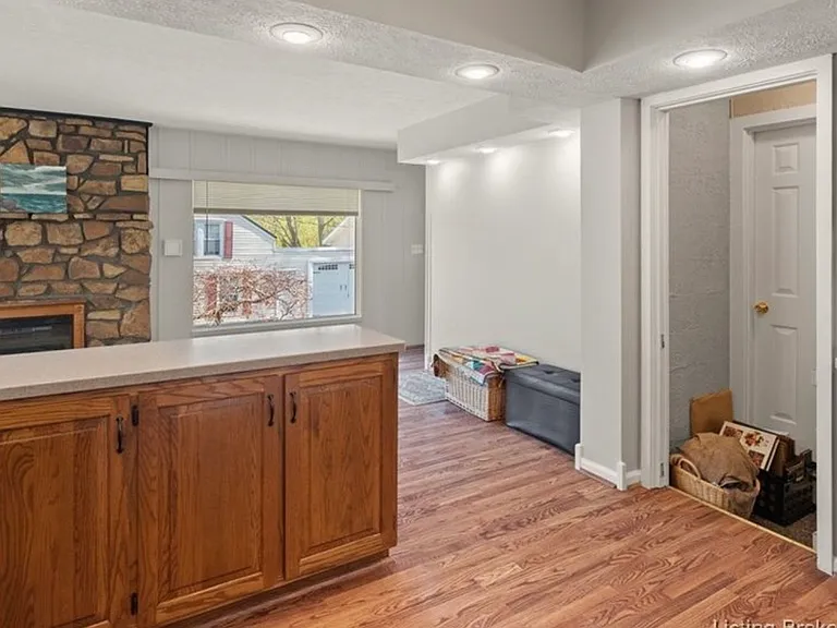506 Virginia Ave — Photo 14