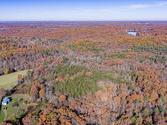 3rd image of 887 Swicegood Rd