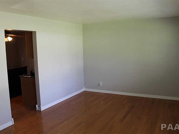 4th image of 5422 N Hamilton Rd