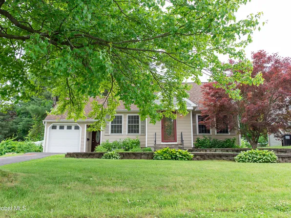 7 Ruby Boulevard, Glenville, NY 12302