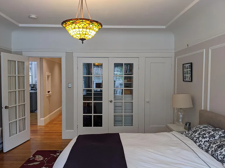 1535 Oak St — Photo 5