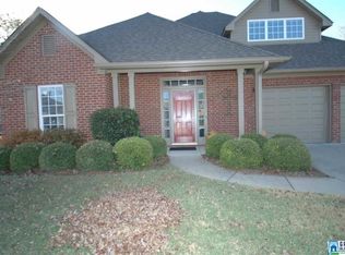 327 Creekside Ln, Pelham, AL 35124
