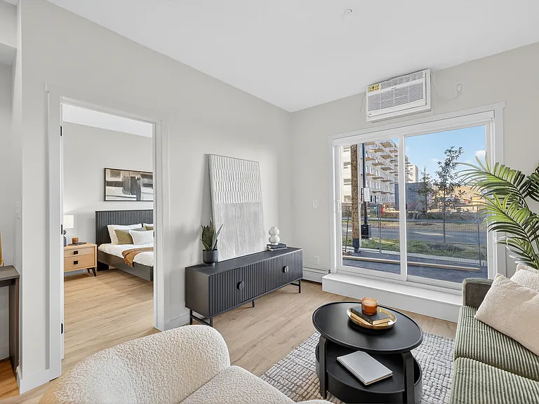 355 Clareview Station Dr NW — Photo 8