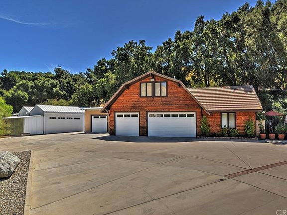 5th image of 2470 Stokes Canyon Rd