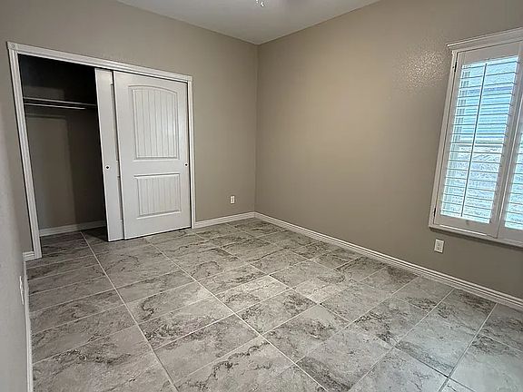 4th image of 12551 New Dawn Dr