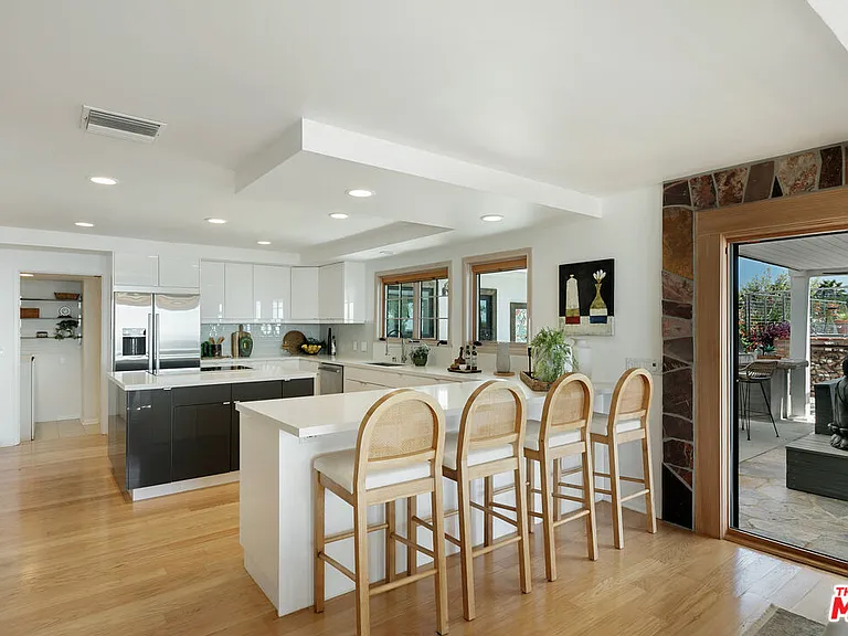 231 Loma Metisse Rd — Photo 21