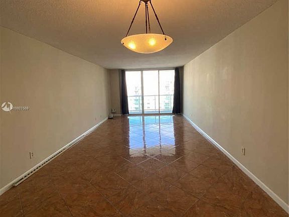 3rd image of 19390 Collins Ave APT 1406