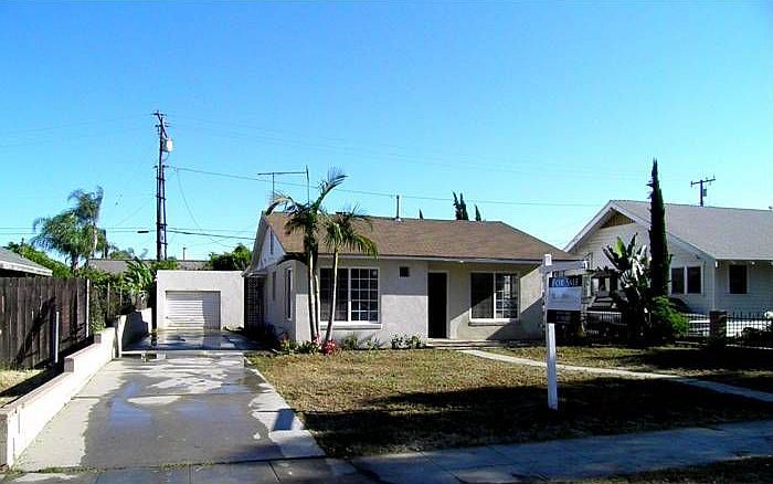 1st image of 786 E Monterey Ave