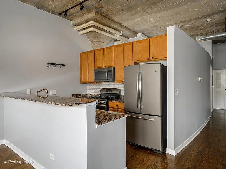 1151 W 14th Pl #137 — Photo 7