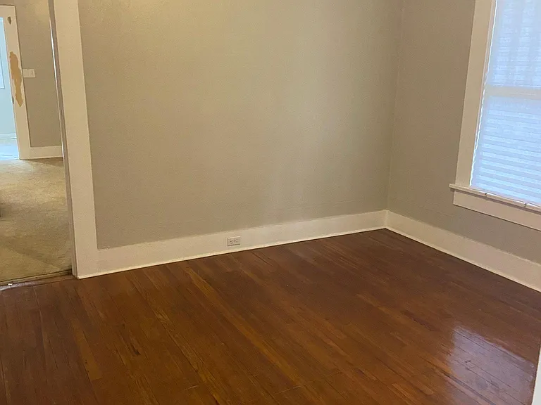 305 Xavier St — Photo 8
