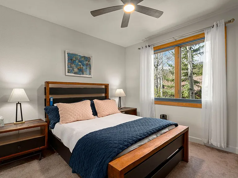 933 Northwood Blvd #8 — Photo 34