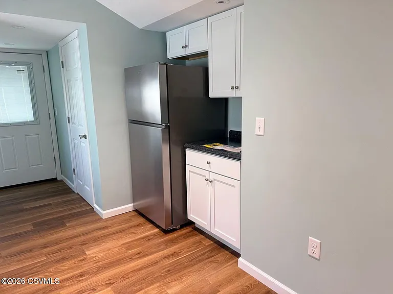 1010 Ash St — Photo 6