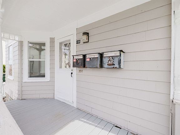 4th image of 194 Albion St