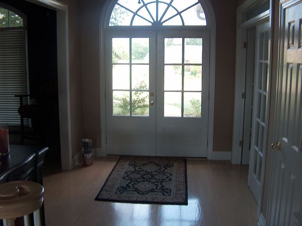 1307 Dogwood Dr, Tupelo, MS 38801