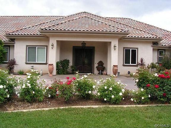 2nd image of 38685 Avenida Bonita