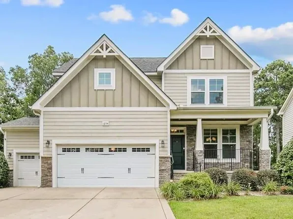1234 Micahs Way N, Spring Lake, NC 28390