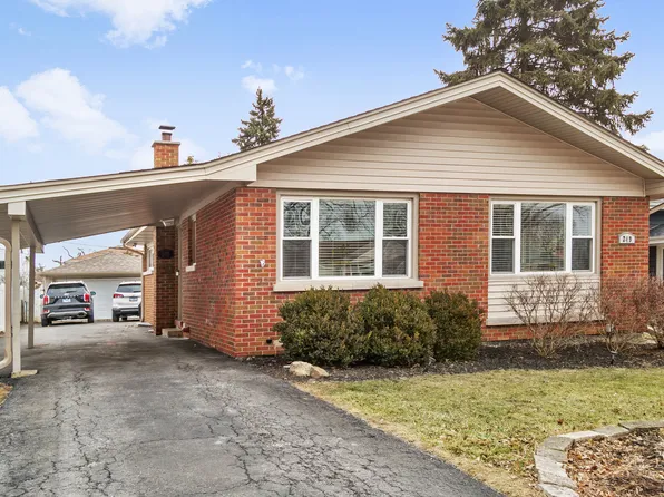 249 N Craig Pl, Lombard, IL 60148