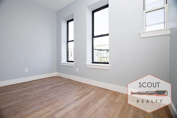 Rented by SCOUTBK.COM | media 64