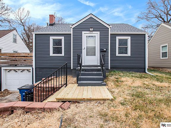 3rd image of 1004 S 51st Ave