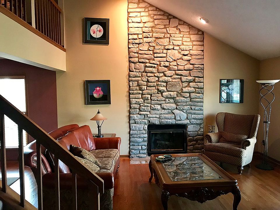 1st image of 6324 Castle Hill Dr