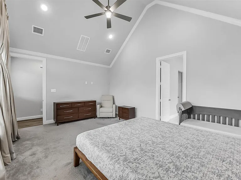 11927 Carillon Forest Dr — Photo 21