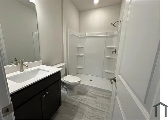 850 Elderberry Ct #1 — Photo 8