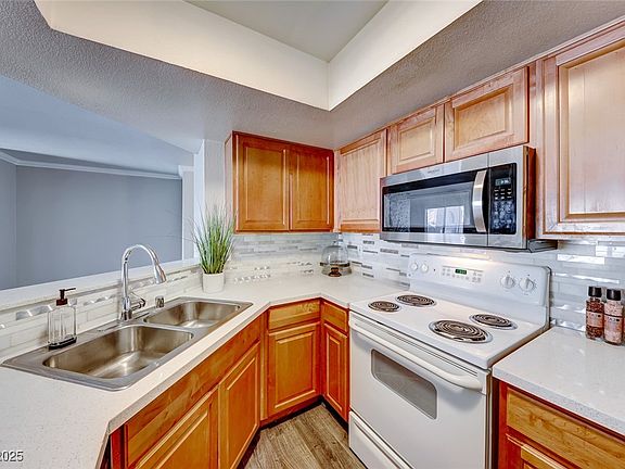 3rd image of 8600 W Charleston Blvd APT 2086