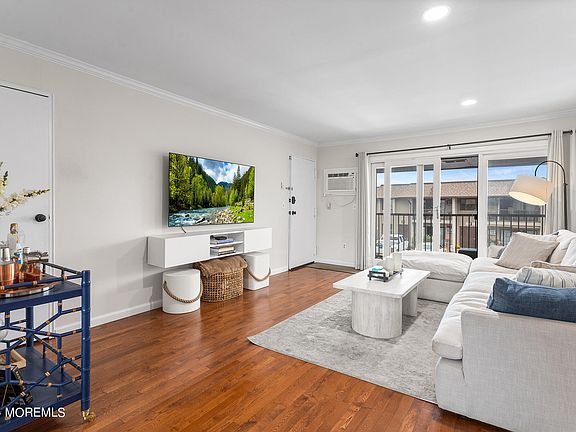 5th image of 330 Shore Drive #G-15